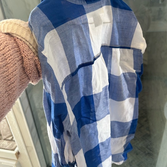 100 % Cotton Checkered Button Up - Picture 3 of 3